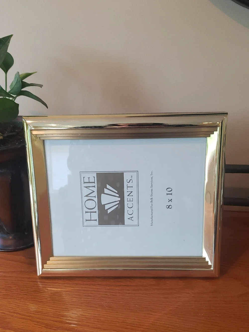 Vintage Home Accents Gold 8x10 Photo Frame